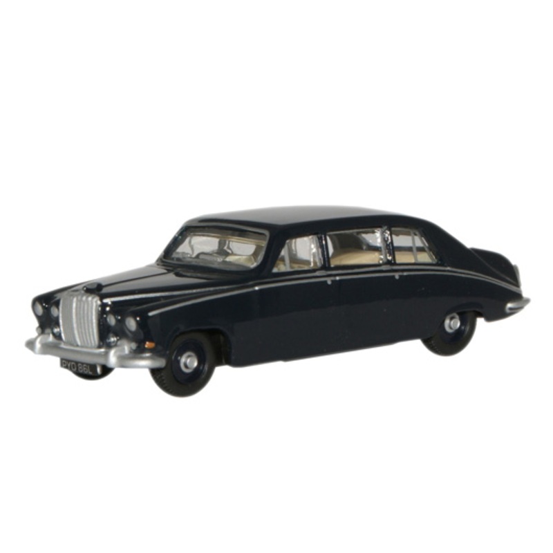 Daimler DS420 dark blue