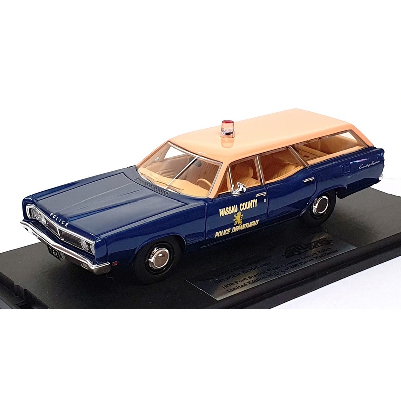 Goldvarg 1/43 Scale GC-094 – 1970 Ford Galaxie Nassau Police Car – Dk. Blue/Pink