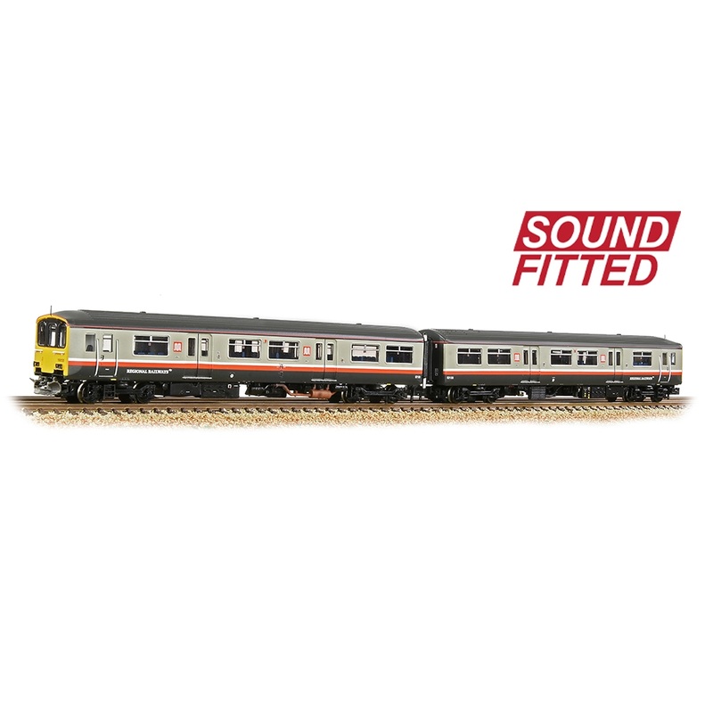 DCC + Sound Diesel Multiple Unit Class 150/1 2-Car DMU 150133 BR GMPTE (Regional Railways)