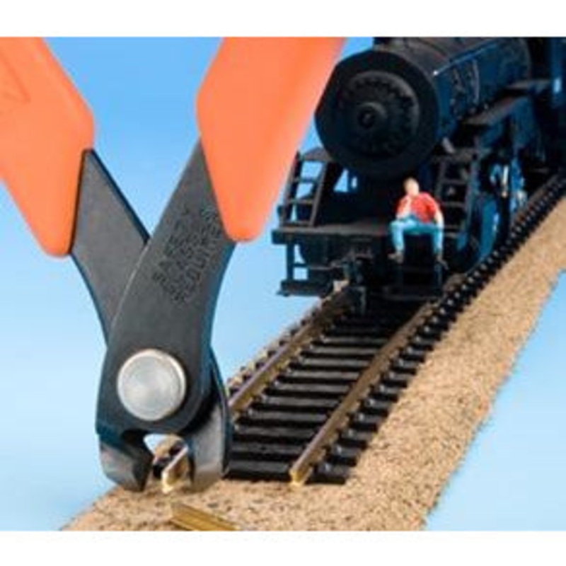 XUR90137 Vertical Cutting Track Cutter HO/N (2175M)