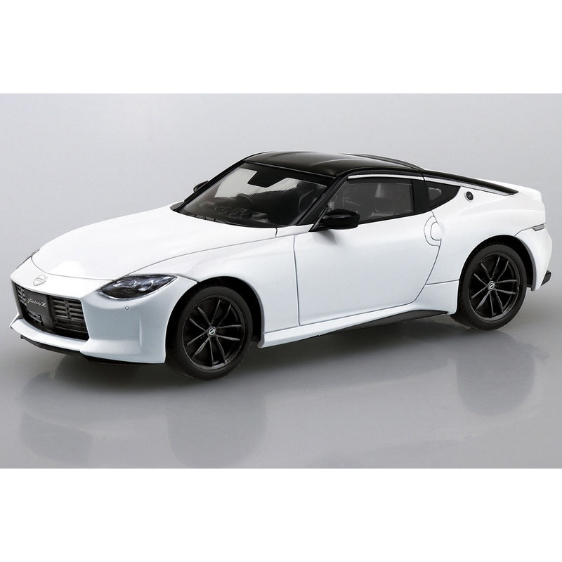 The Snap Kit #17-E Nissan RZ34 Fairlady Z (Prism White) 1/32 #06264 by Aoshima