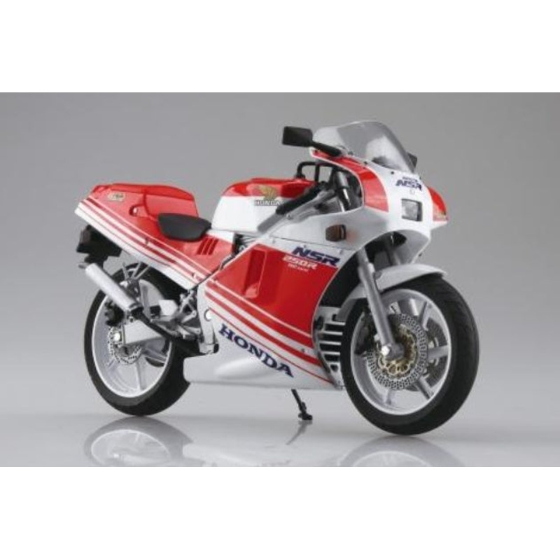 111567 Aoshima 1:12 Finished Model Bike Honda NSR250R SP ’88 Fighting Red/Ross White