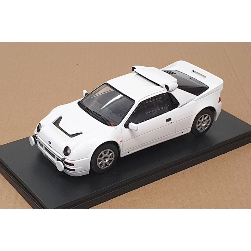 Whitebox 1/24 Scale Diecast WB124211 – Ford RS 200 – White