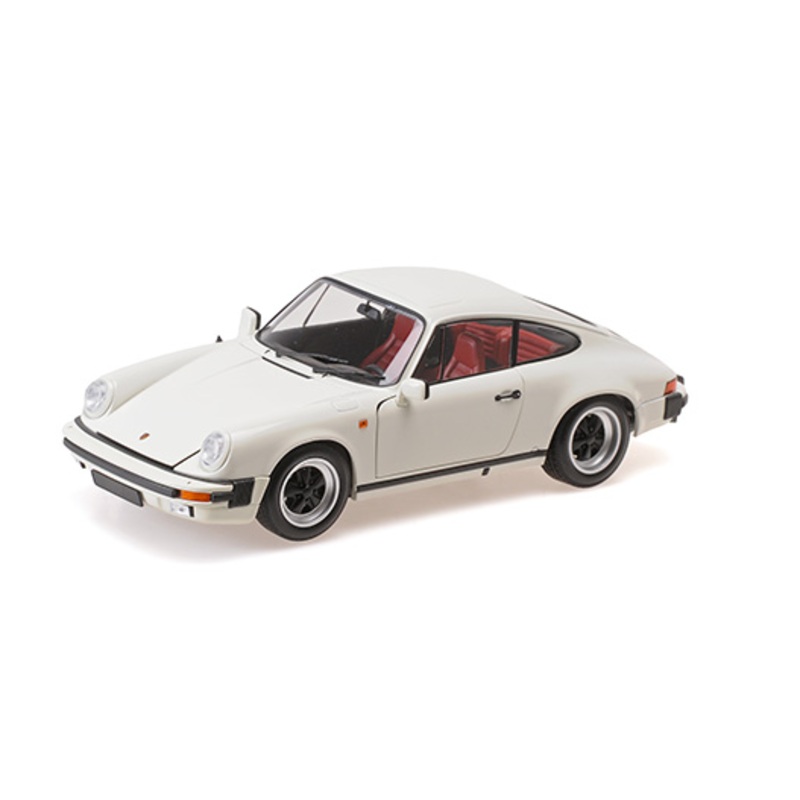 [ Back-order ] MINICHAMPS 100063024 1:18 Porsche 911 Carrera Coupe 3.2 1983 White model car