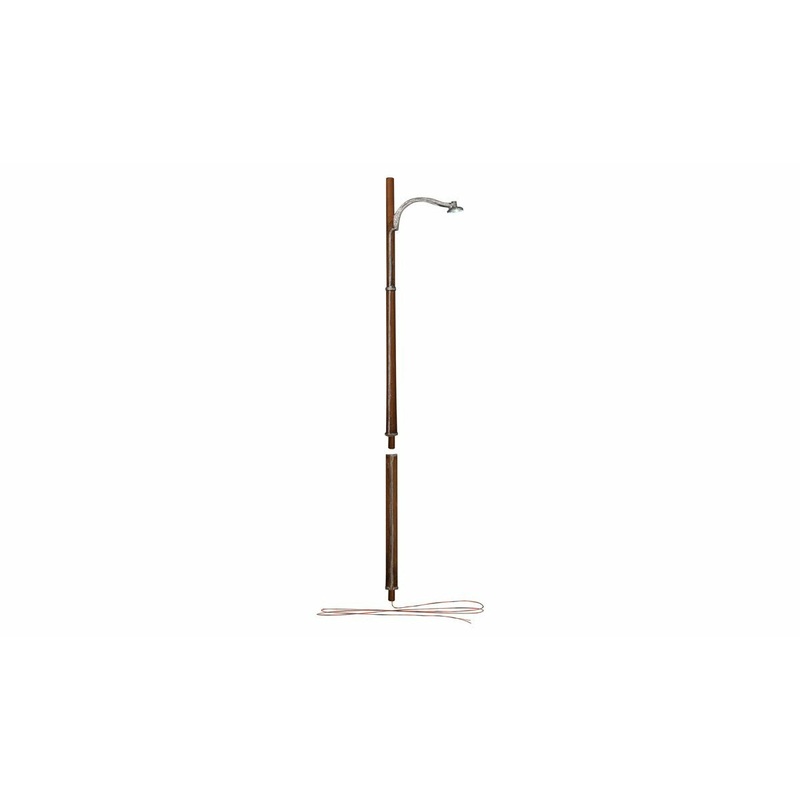 Woodland Scenics Wooden Pole Street Lights (O) WOO5646