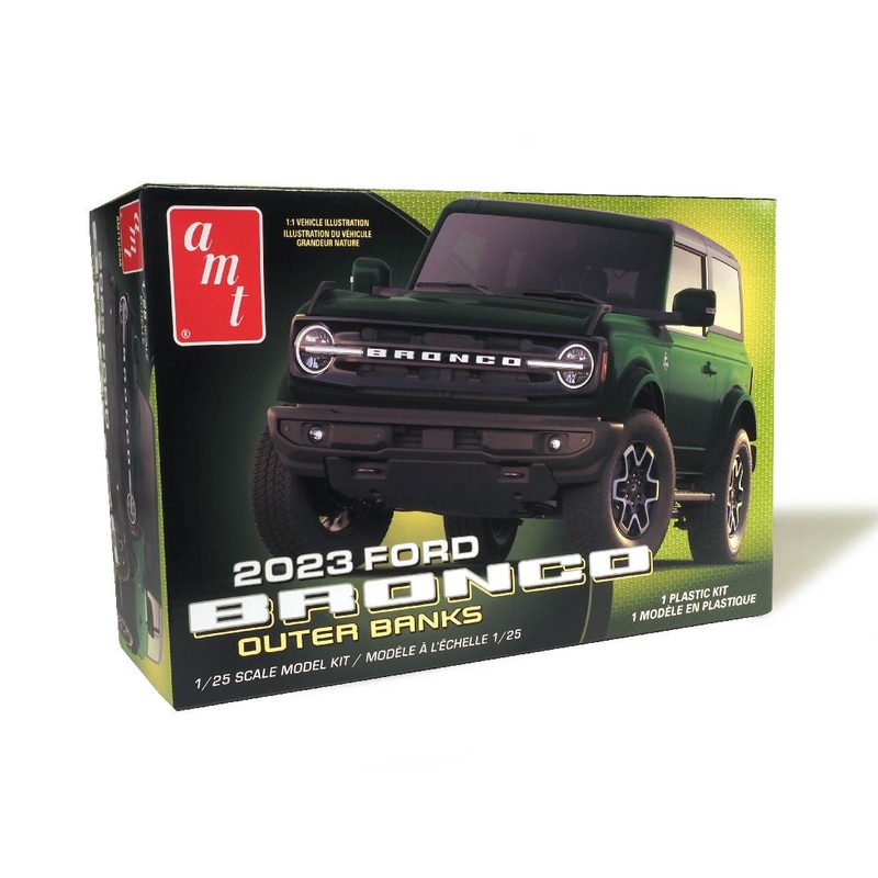 2023 Ford Bronco Outer Banks Model Kit 1/25 #1345 by AMT