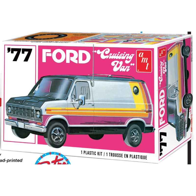 1977 Ford Cruising Van 1/25 by AMT