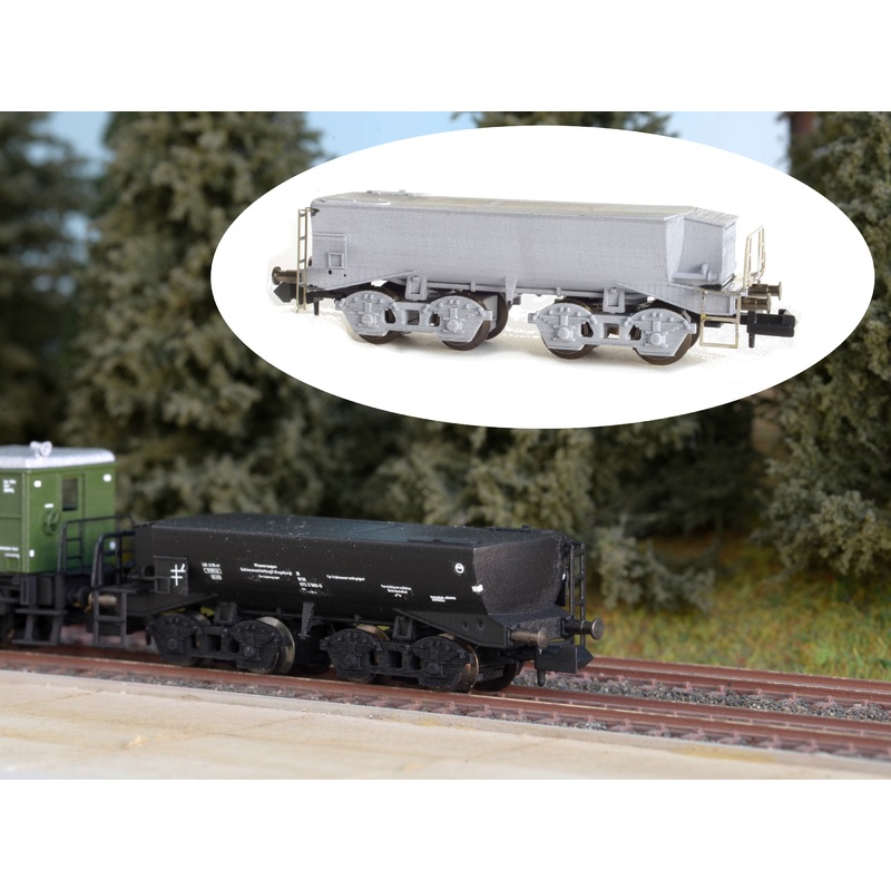 Water wagon to the rail grinding train