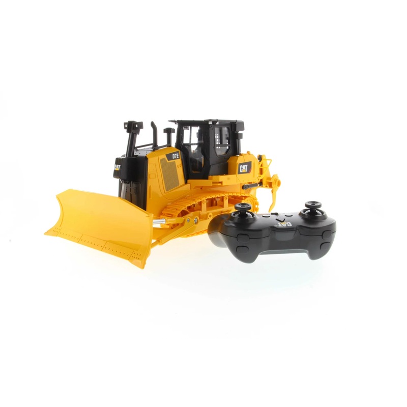 1:24 RC Cat AT D7E Track Type Tractor