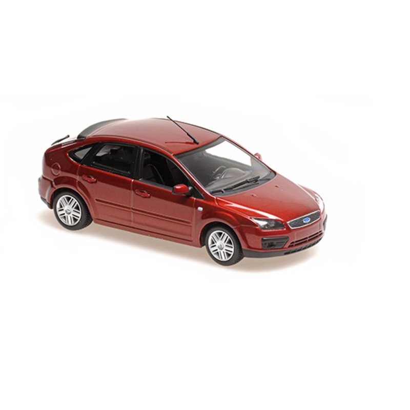 [ Back-order ] MINICHAMPS 940084001 1:43 Ford Focus 2004 Dark Red Metallic model car