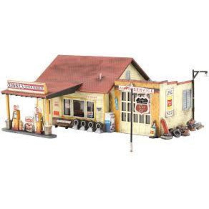 Woodland Scenics Sonny’s Super Service (N) WOO5203