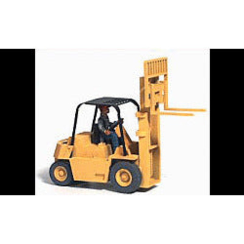 V80E Forklift – Kit – Includes Operator Figure (HO Scale)