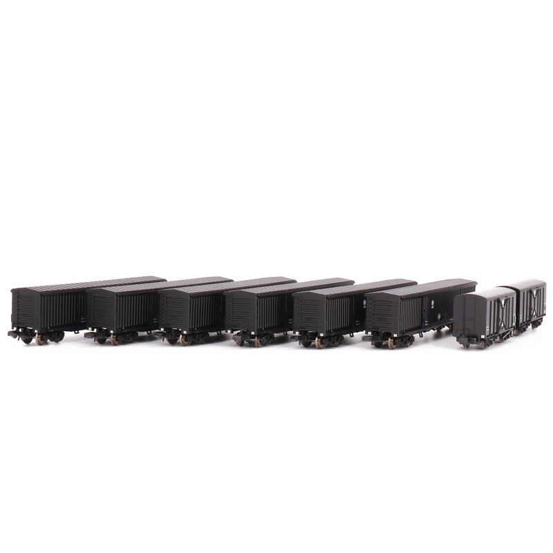 Chichibu Railway Waki 800 + Temu 600 freight car set, 8 pieces